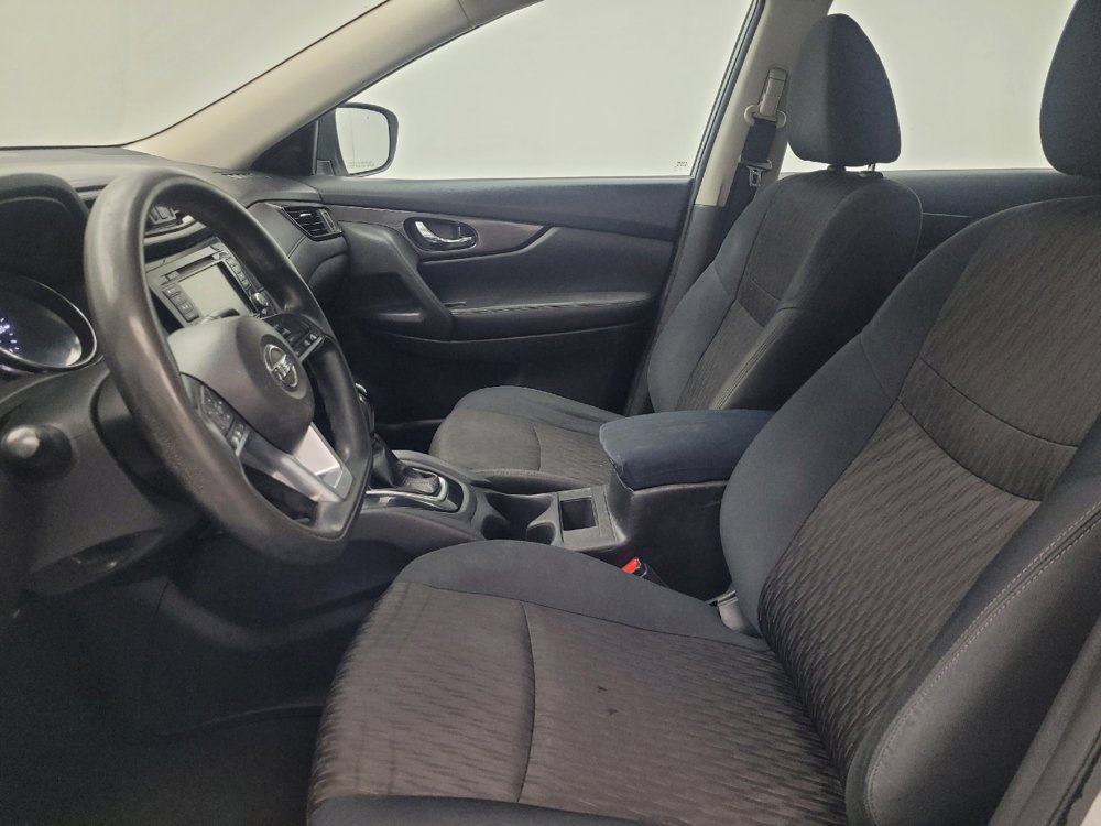 Used 2018 Nissan Rogue S FWD image 17