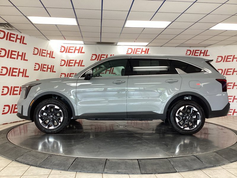 New 2026 Kia Sorento S AWD/4WD image 4
