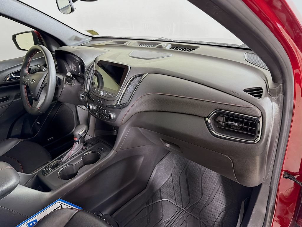 Used 2023 Chevrolet Equinox RS w/ RS Leather Package AWD/4WD image 26