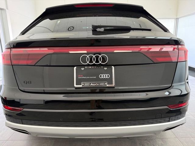 Used 2025 Audi Q8 Premium image 4