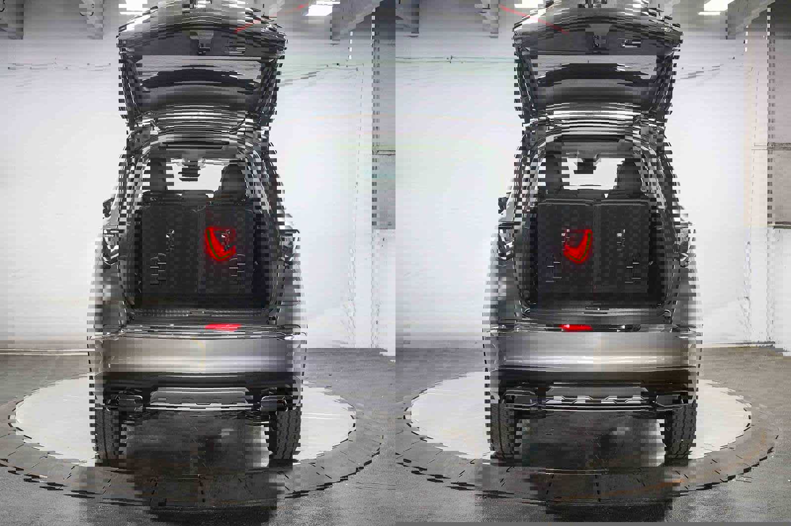 Used 2025 Acura MDX SH-AWD image 30