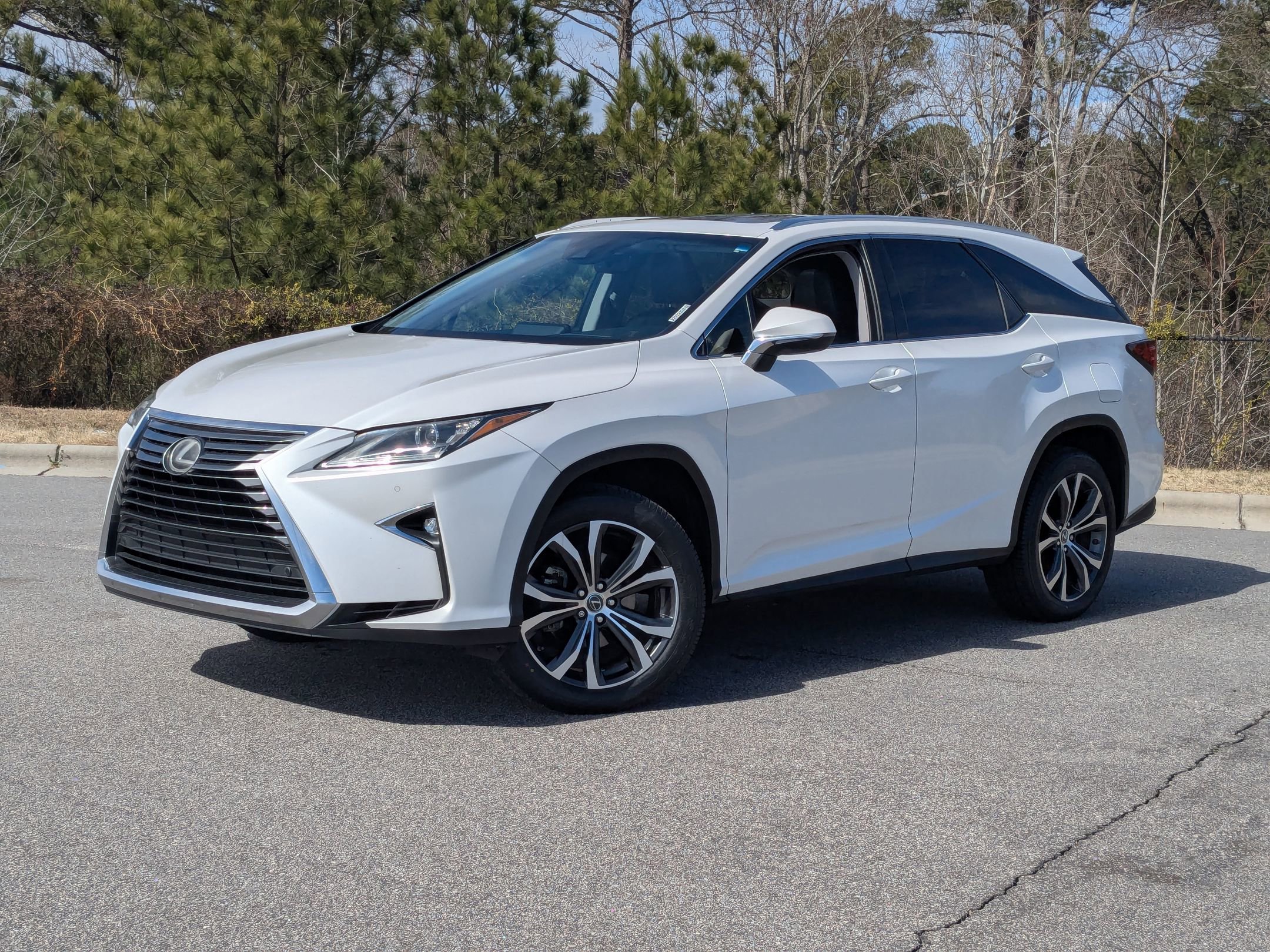 Used 2018 Lexus RX 350L FWD w/ Premium Package image 2
