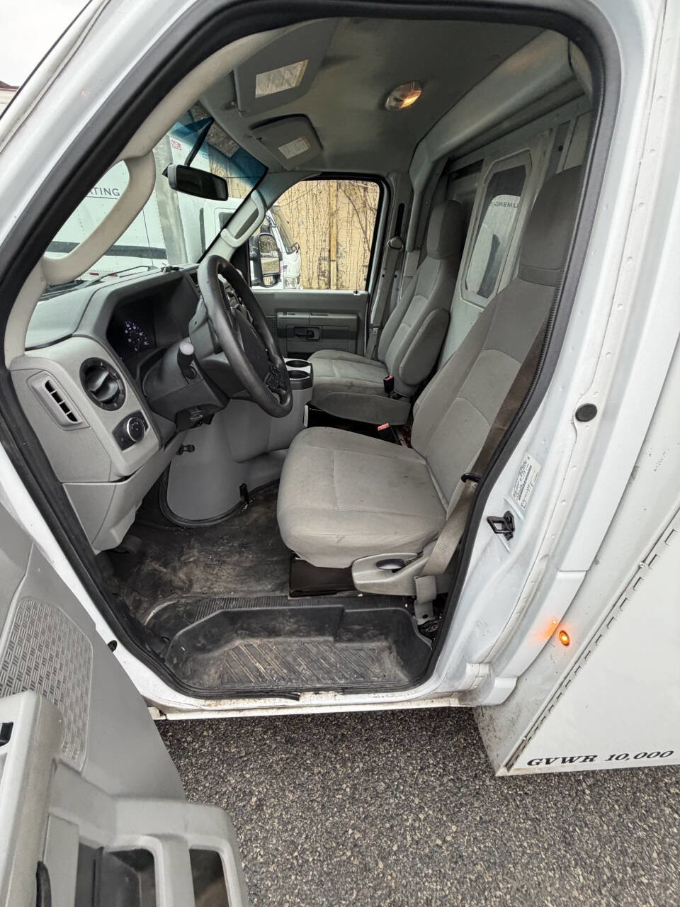 Used 2021 Ford E-350 and Econoline 350 Super Duty w/ Power Windows & Locks Group RWD image 12