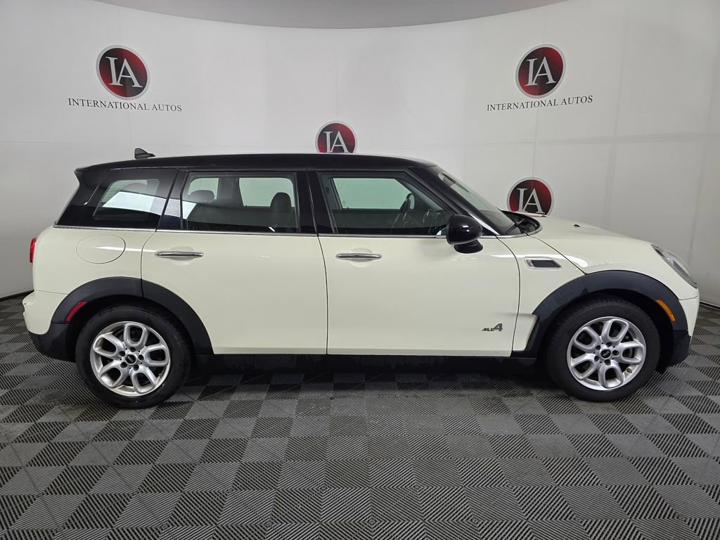 Used 2017 MINI Cooper Clubman ALL4 AWD/4WD image 3