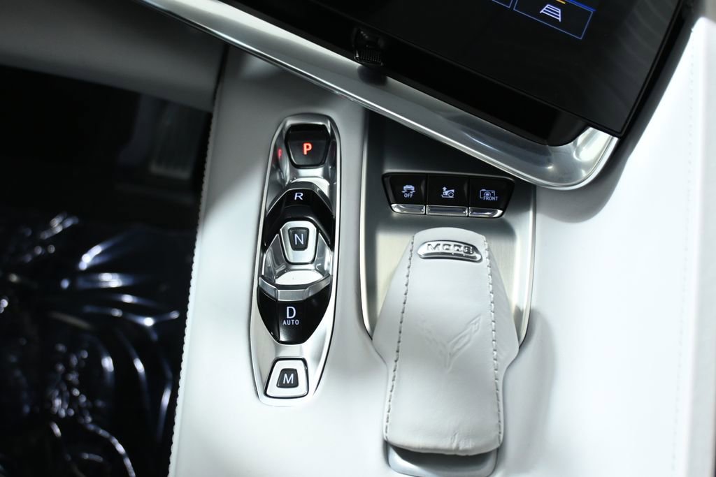 Used 2021 Chevrolet Corvette Stingray Premium Conv w/ Z51 Performance Package RWD image 25