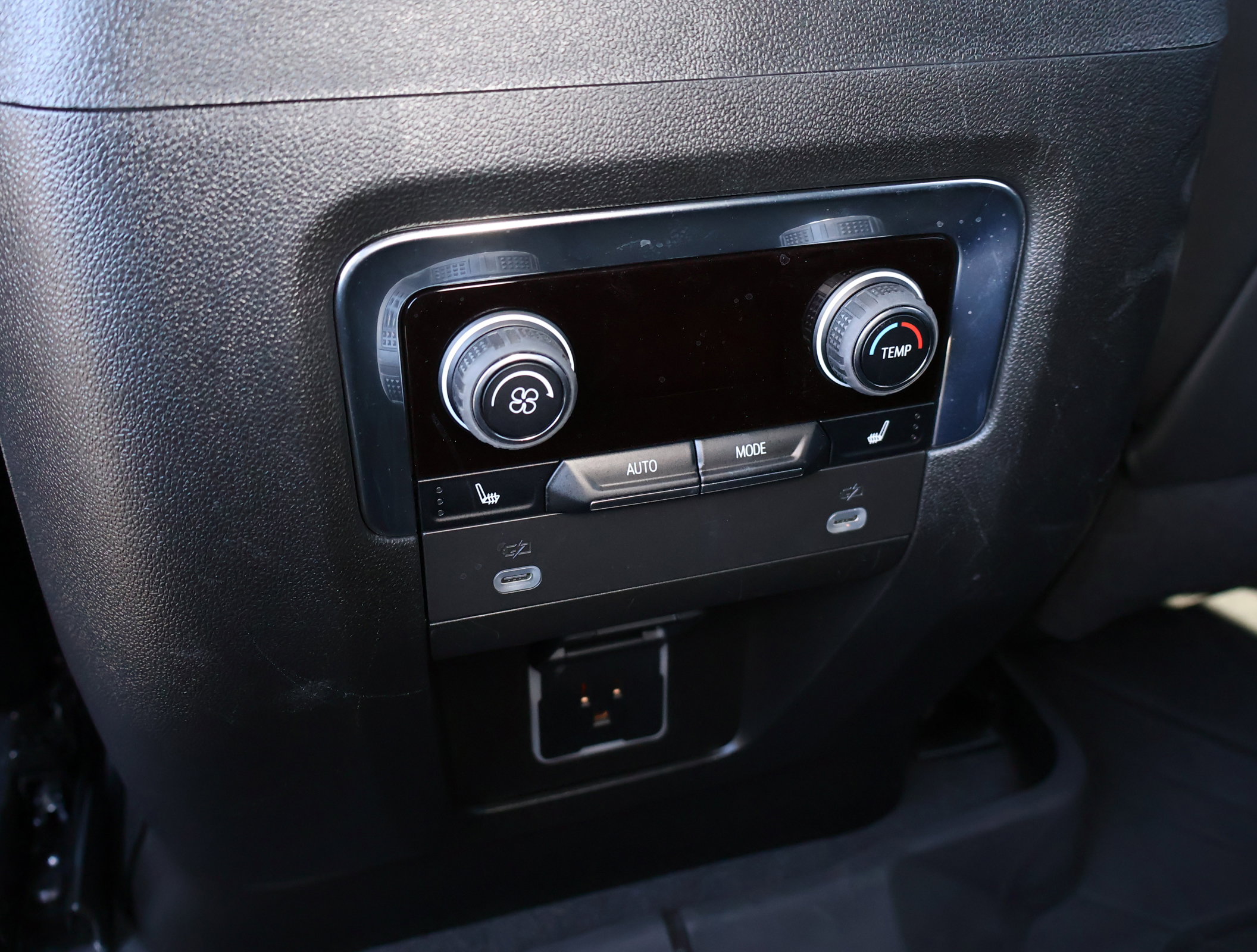 Certified 2023 Chevrolet Tahoe Z71 w/ Z71 Off-Road Package image 26