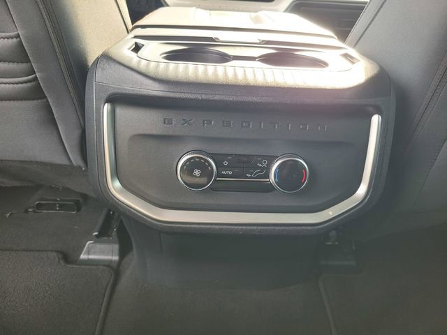 Certified 2025 Ford Expedition Active image 15