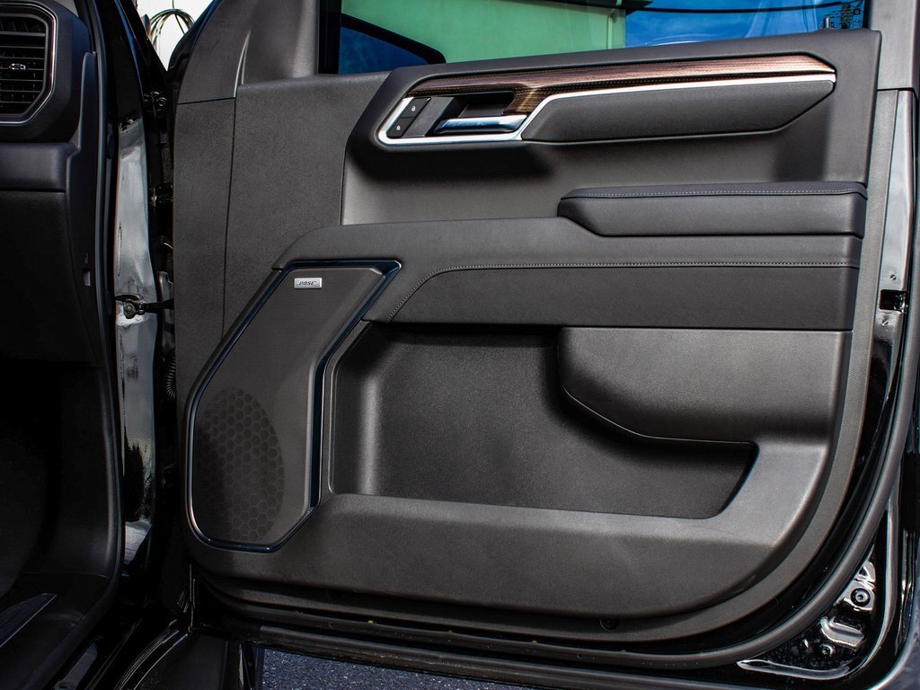 Used 2025 Chevrolet Silverado 1500 LT Trail Boss w/ LT Trail Boss Premium Package image 13