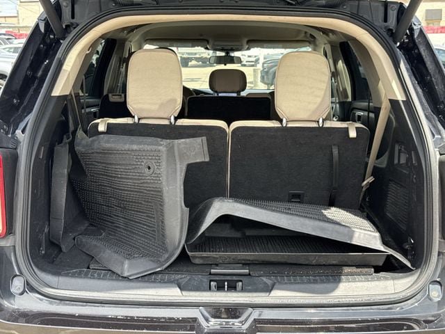 Used 2023 Ford Explorer 4WD image 29