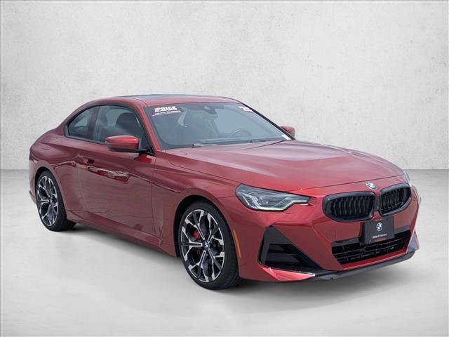 Used 2025 BMW 230i Coupe w/ M Sport Package RWD image 3