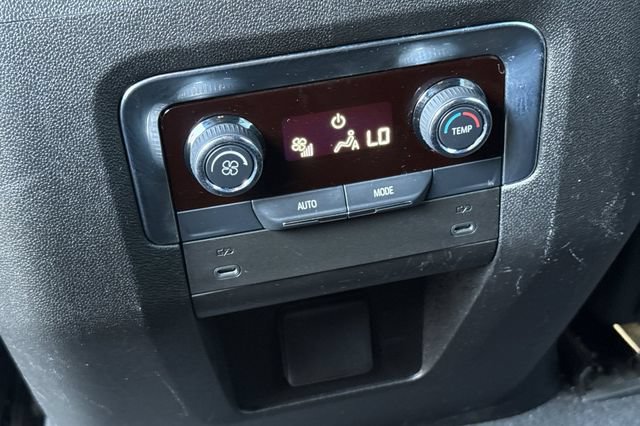 Used 2025 Chevrolet Tahoe LT AWD/4WD image 42