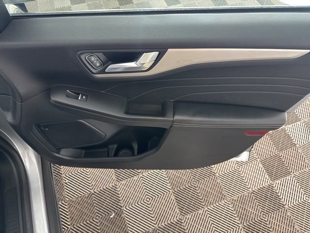 Used 2021 Ford Escape SE AWD/4WD image 19