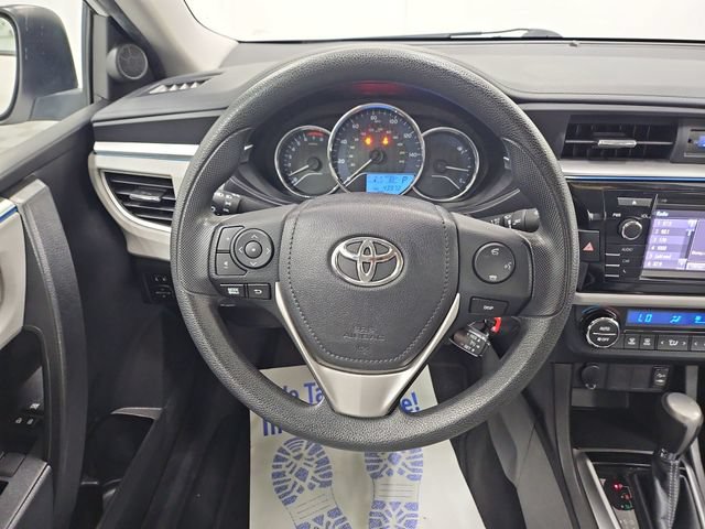 Used 2021 Toyota RAV4 LE AWD/4WD image 16