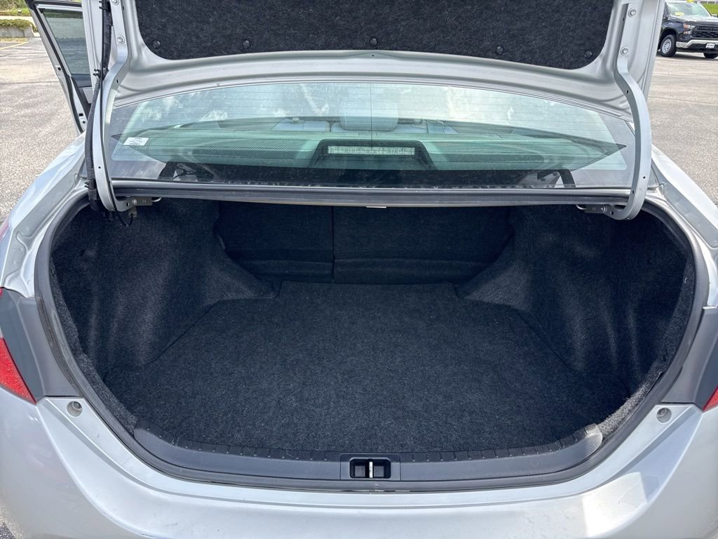 Used 2014 Toyota Corolla LE FWD image 7