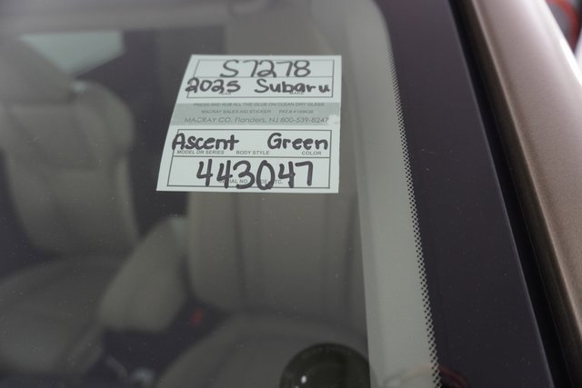 New 2025 Subaru Ascent Limited image 30