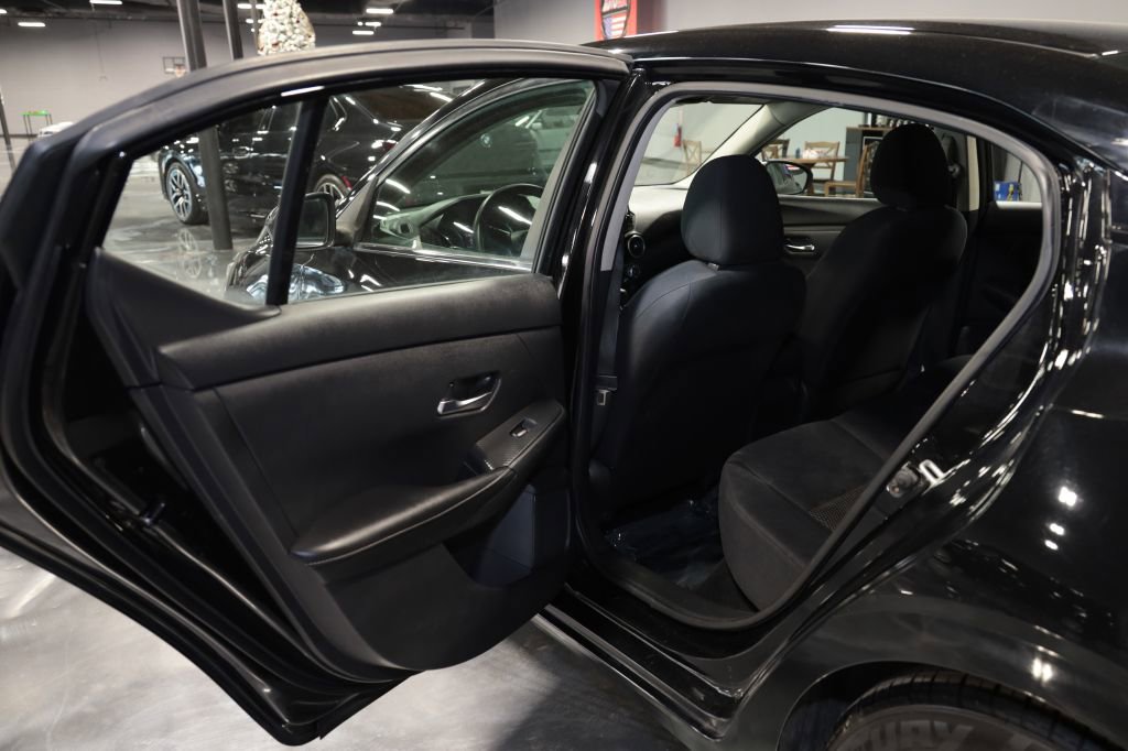 Used 2020 Nissan Sentra S image 15