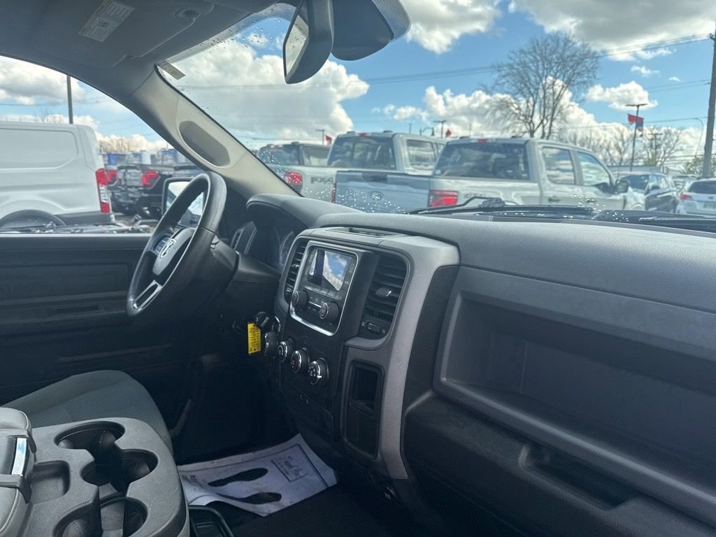 Used 2016 RAM 1500 Express w/ Popular Equipment Group image 32