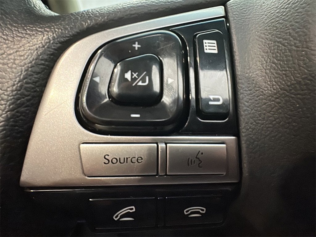 Used 2017 Subaru Outback 2.5i Touring image 22