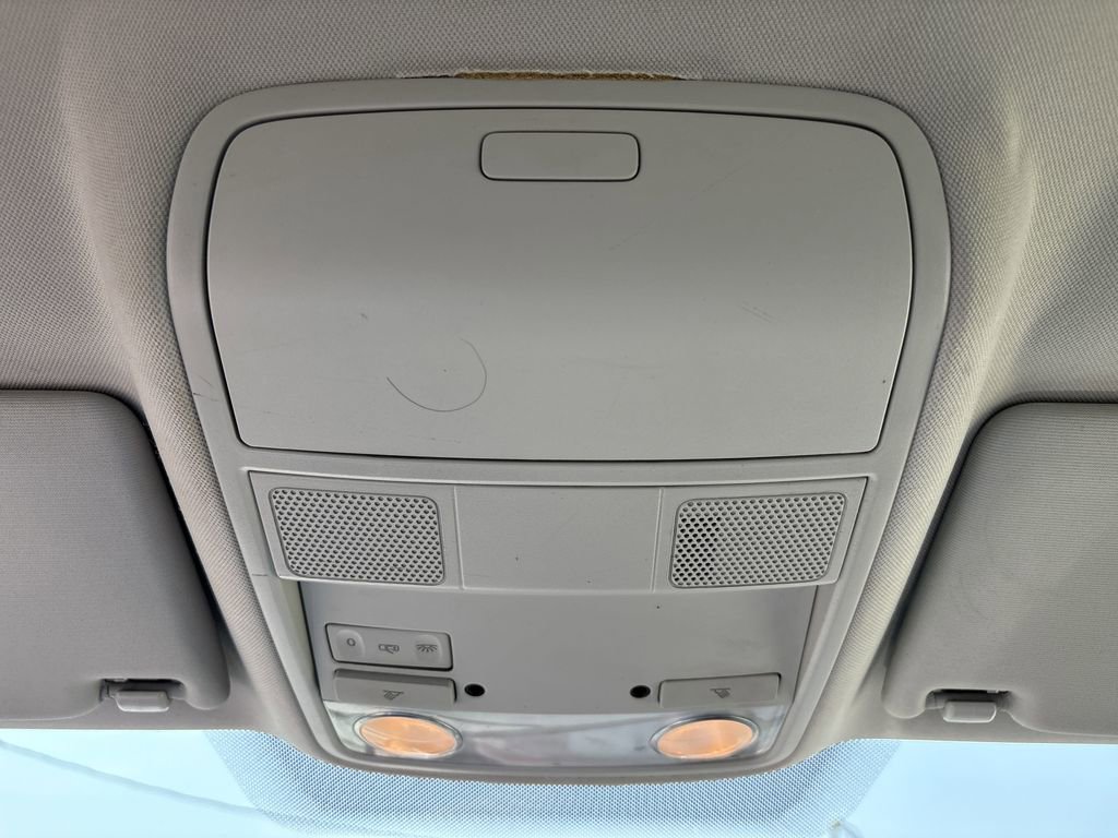 Used 2013 Volkswagen Golf 4-Door image 19