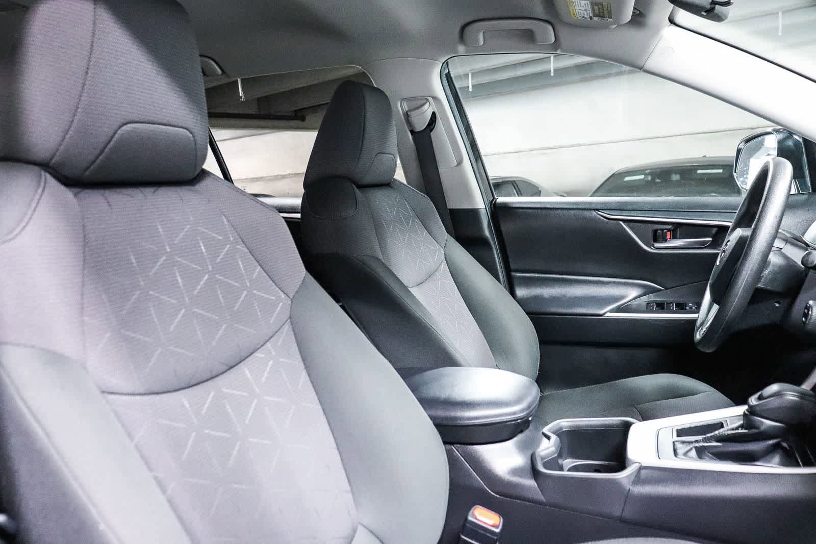 Certified 2024 Toyota RAV4 XLE FWD image 18