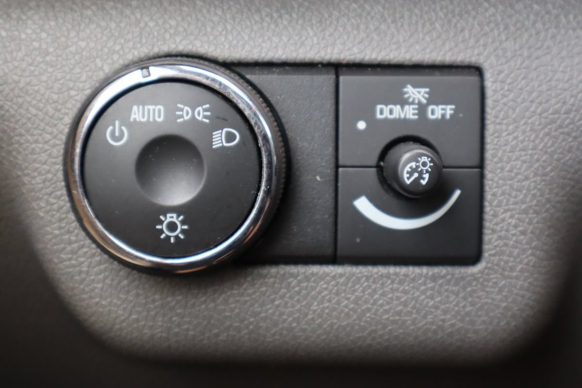 Used 2012 Chevrolet Traverse LT AWD/4WD image 30