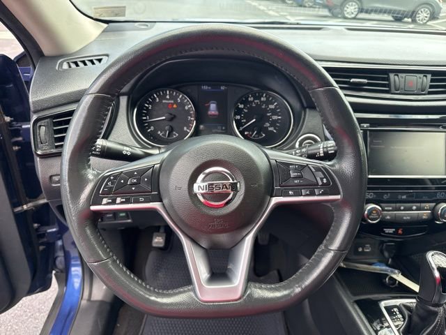 Used 2018 Nissan Rogue SV w/ Premium Package AWD/4WD image 18