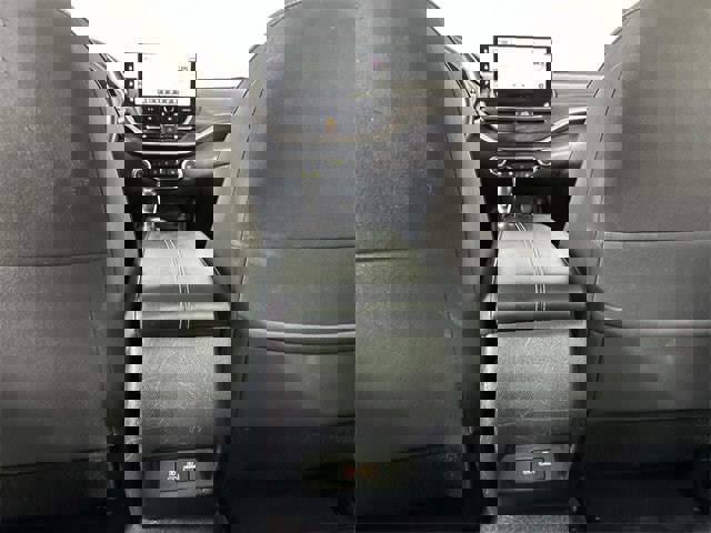 Used 2023 Nissan Altima 2.5 SV w/ SV Premium Package image 22