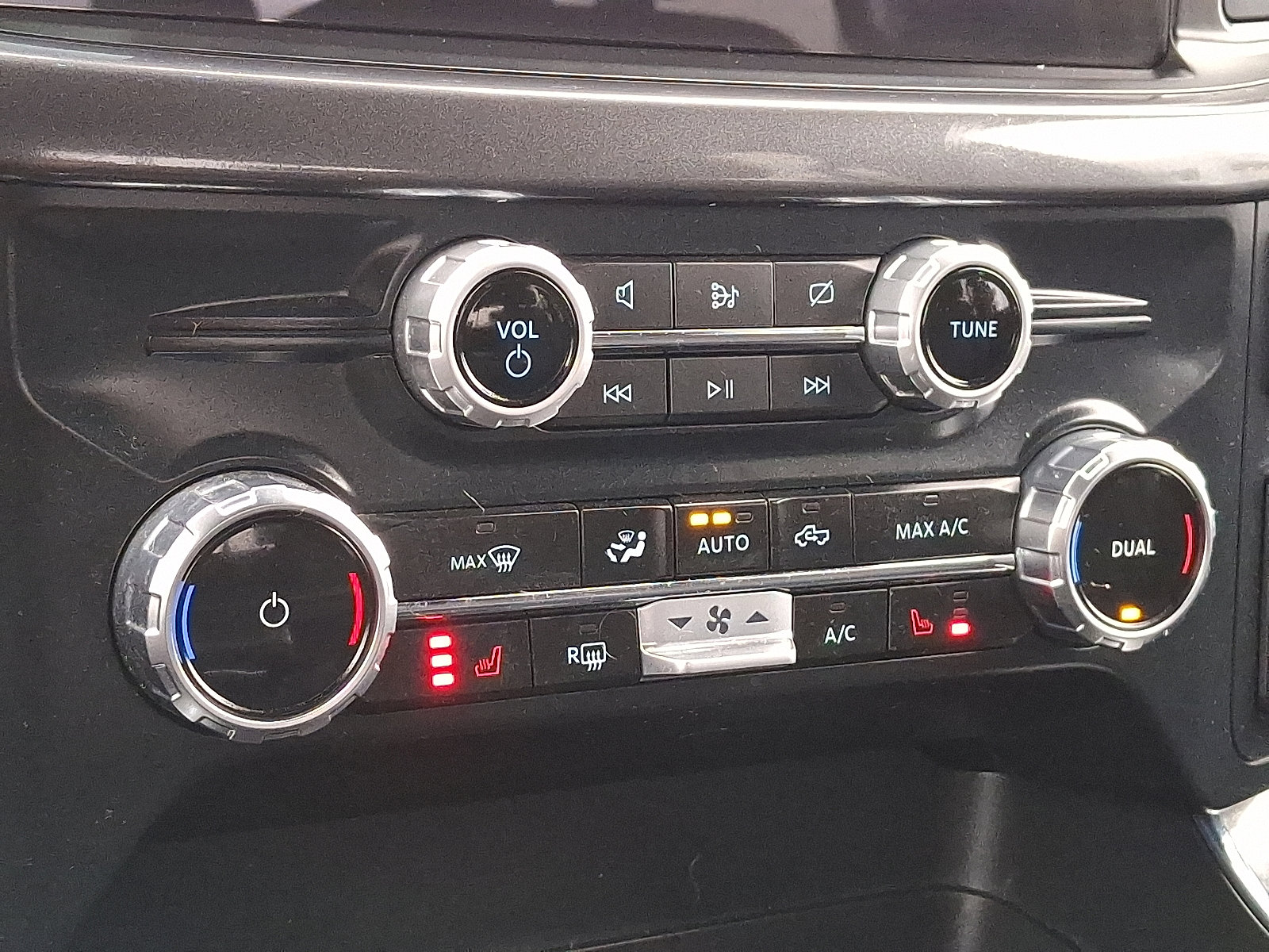 Used 2023 Ford F150 XLT w/ Equipment Group 302A High image 15