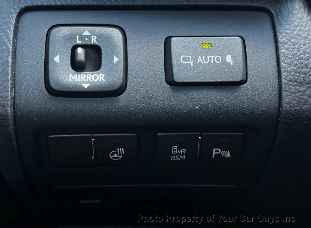 Used 2013 Lexus LS 460 w/ Comfort Pkg RWD image 28