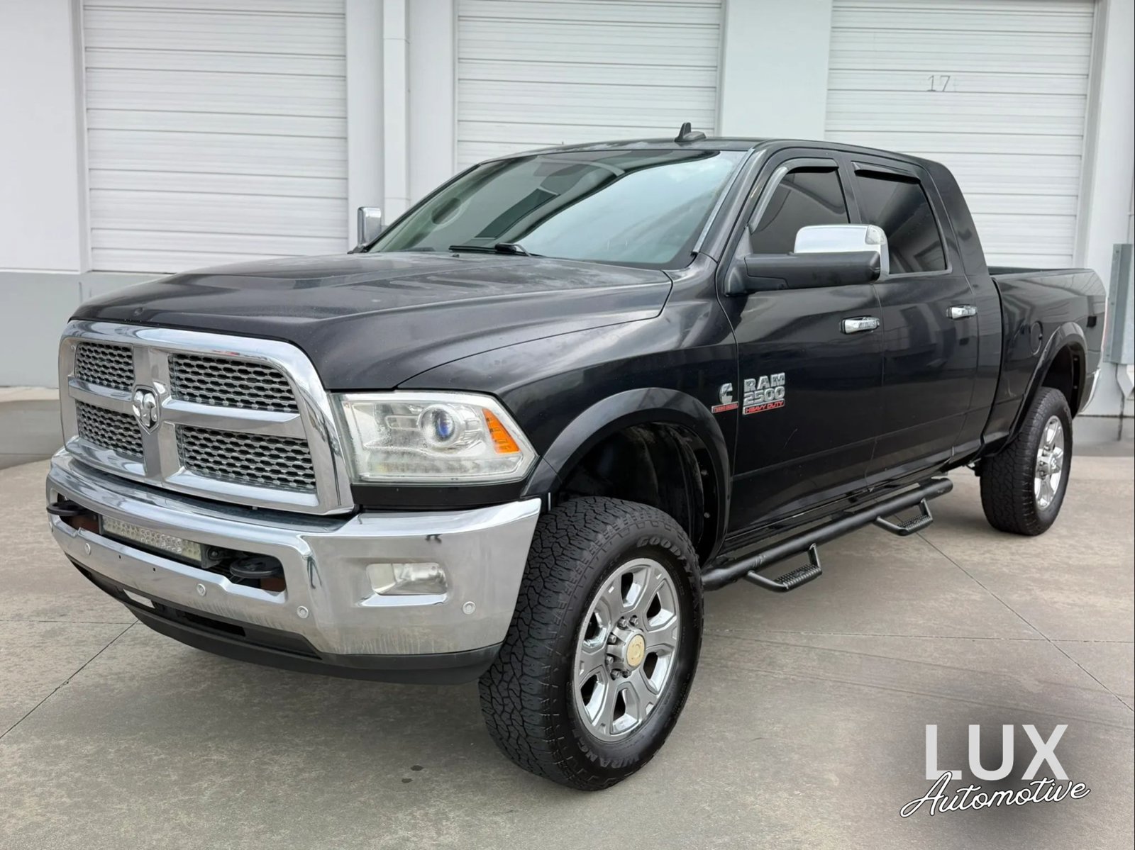Used 2016 RAM 2500 Laramie AWD/4WD image 1