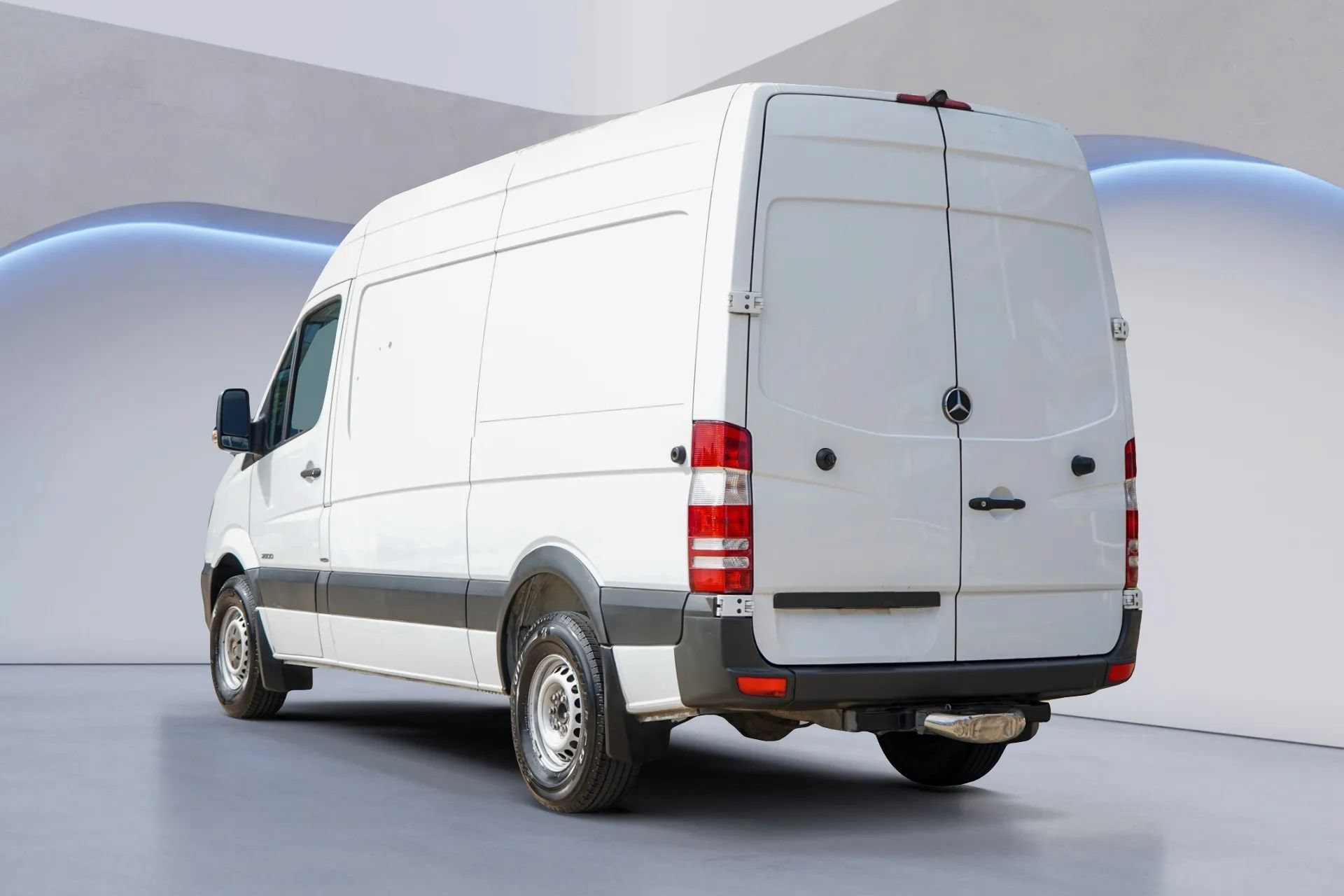 Used 2016 Mercedes-Benz Sprinter 2500 image 5