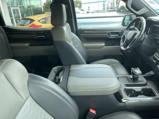 Used 2023 Chevrolet Silverado 1500 ZR2 w/ Technology Package AWD/4WD image 10