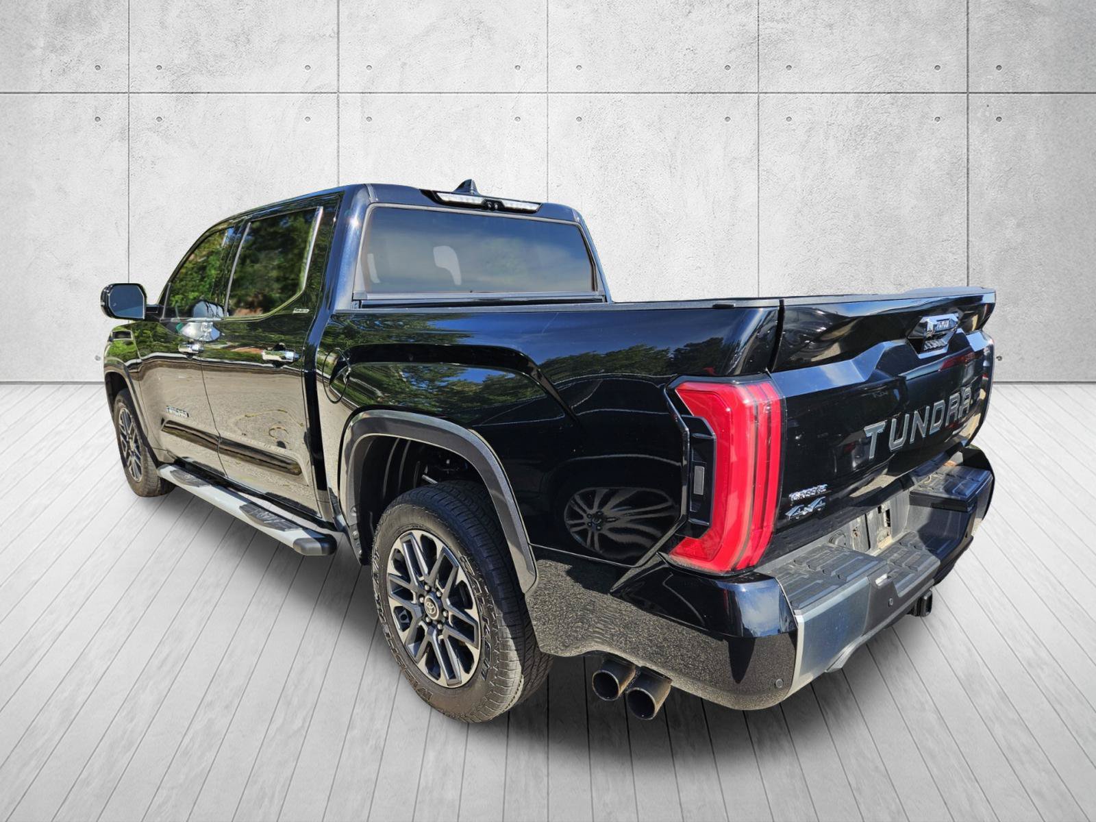 Used 2023 Toyota Tundra Limited AWD/4WD image 9