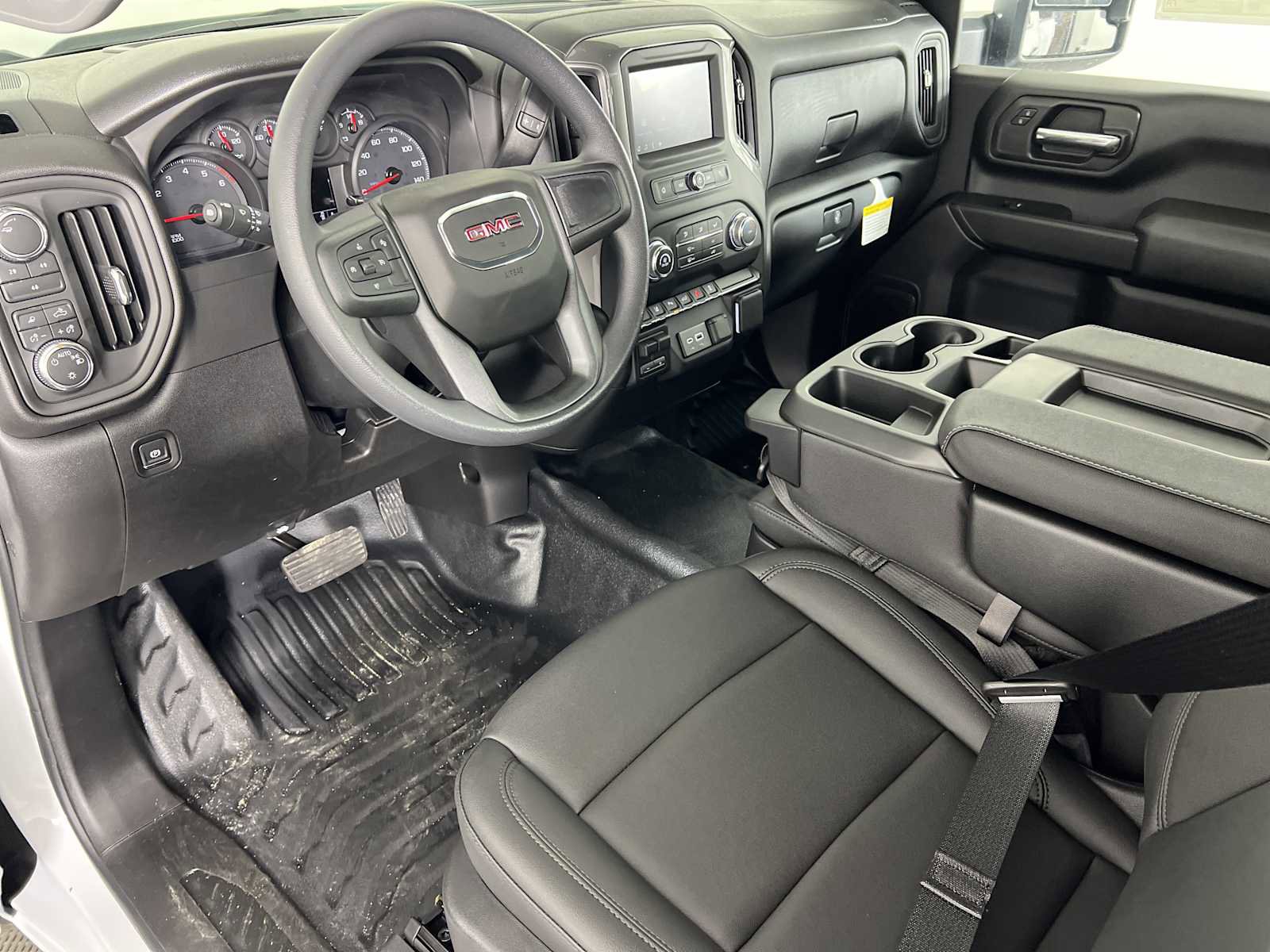 New 2026 GMC Sierra 2500 Pro w/ 1SA Pro Safety Plus Package image 30