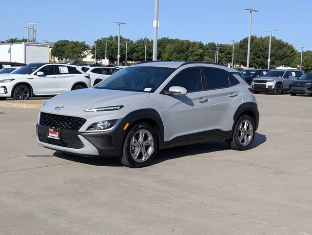 Used 2023 Hyundai Kona SEL FWD image 10