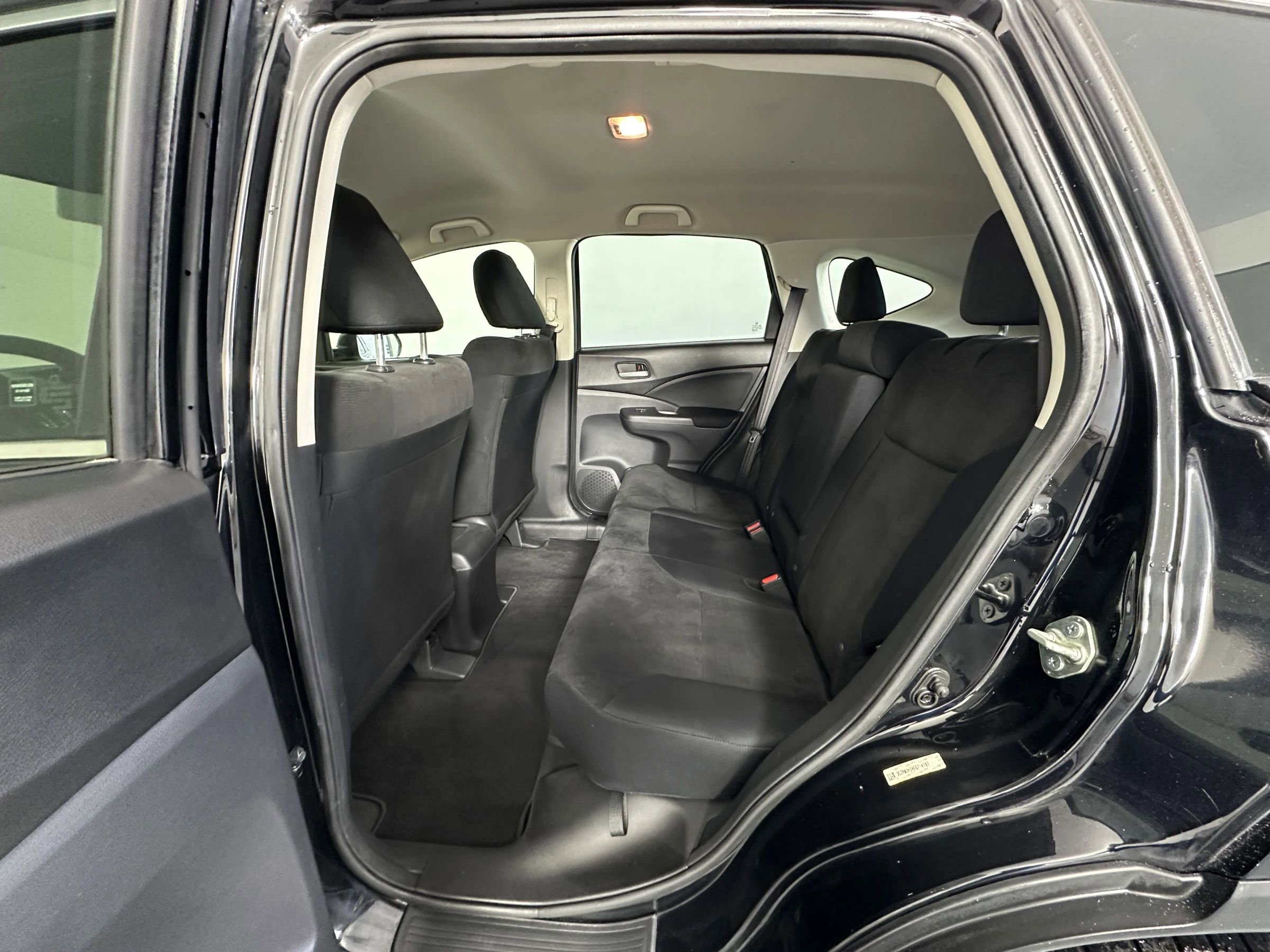 Used 2014 Honda CR-V LX image 33