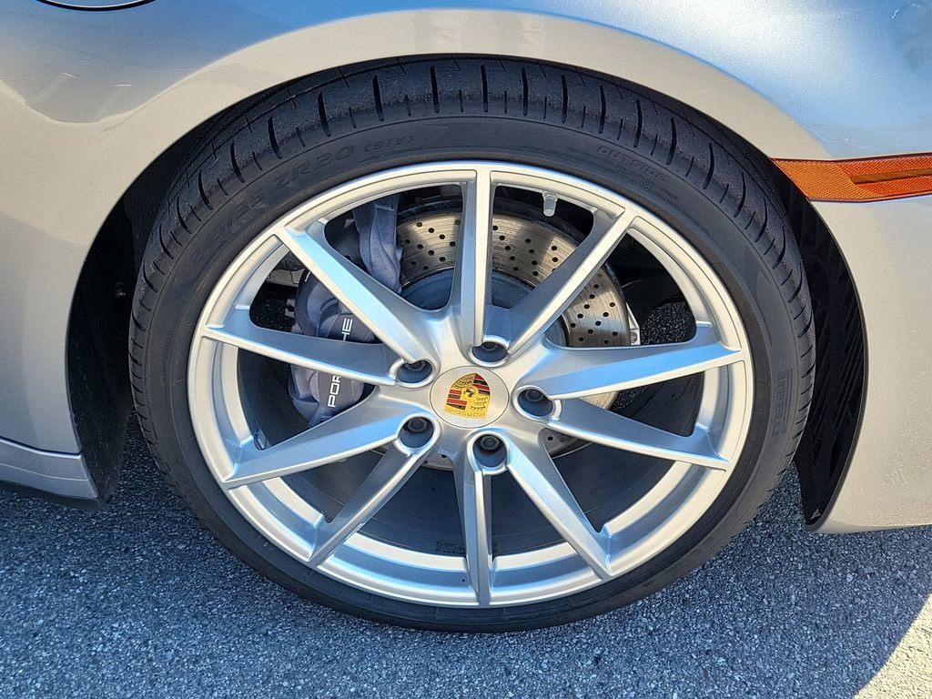 Certified 2022 Porsche 911 Carrera 4 image 13
