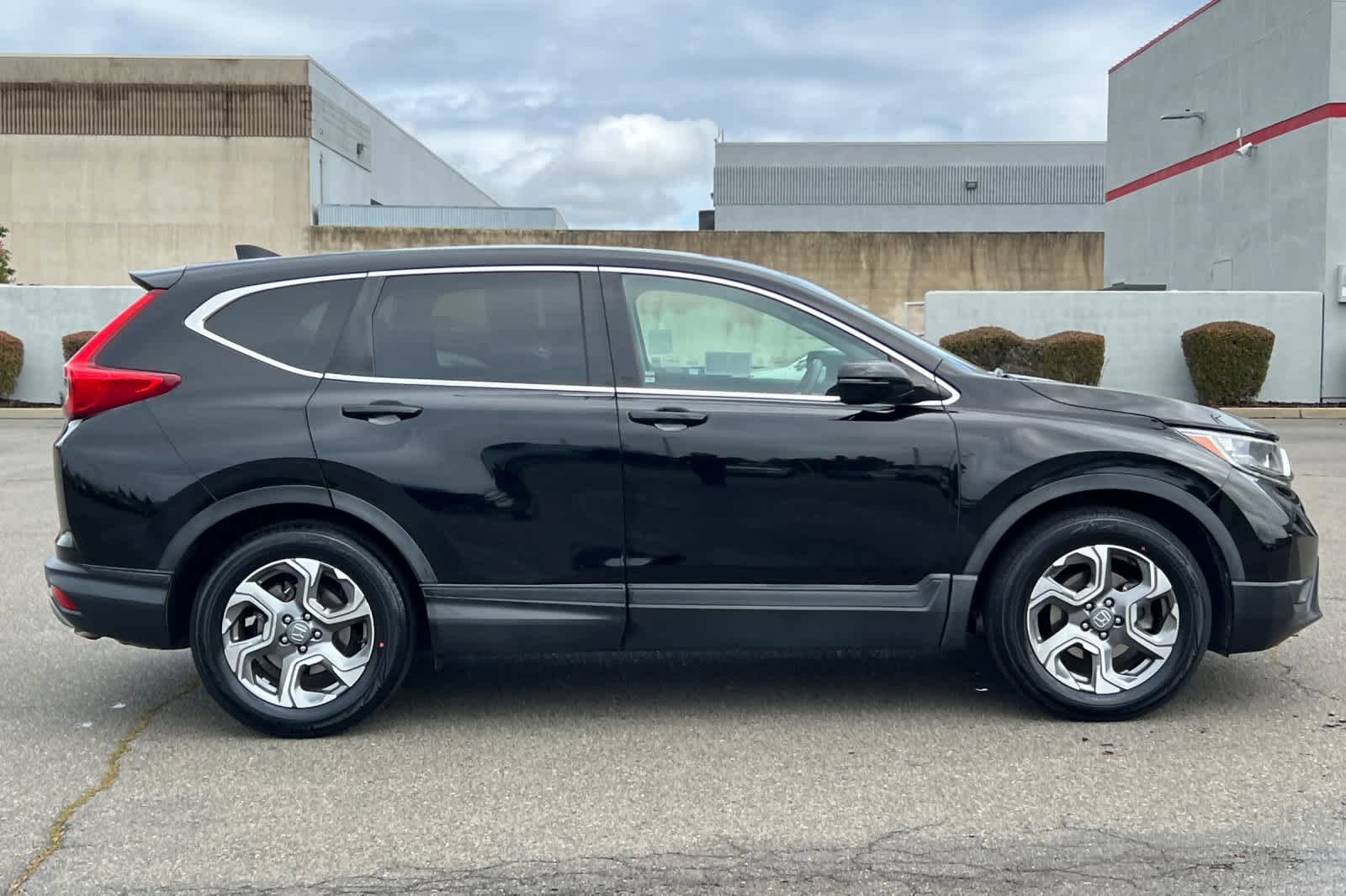 Used 2019 Honda CR-V EX-L image 6