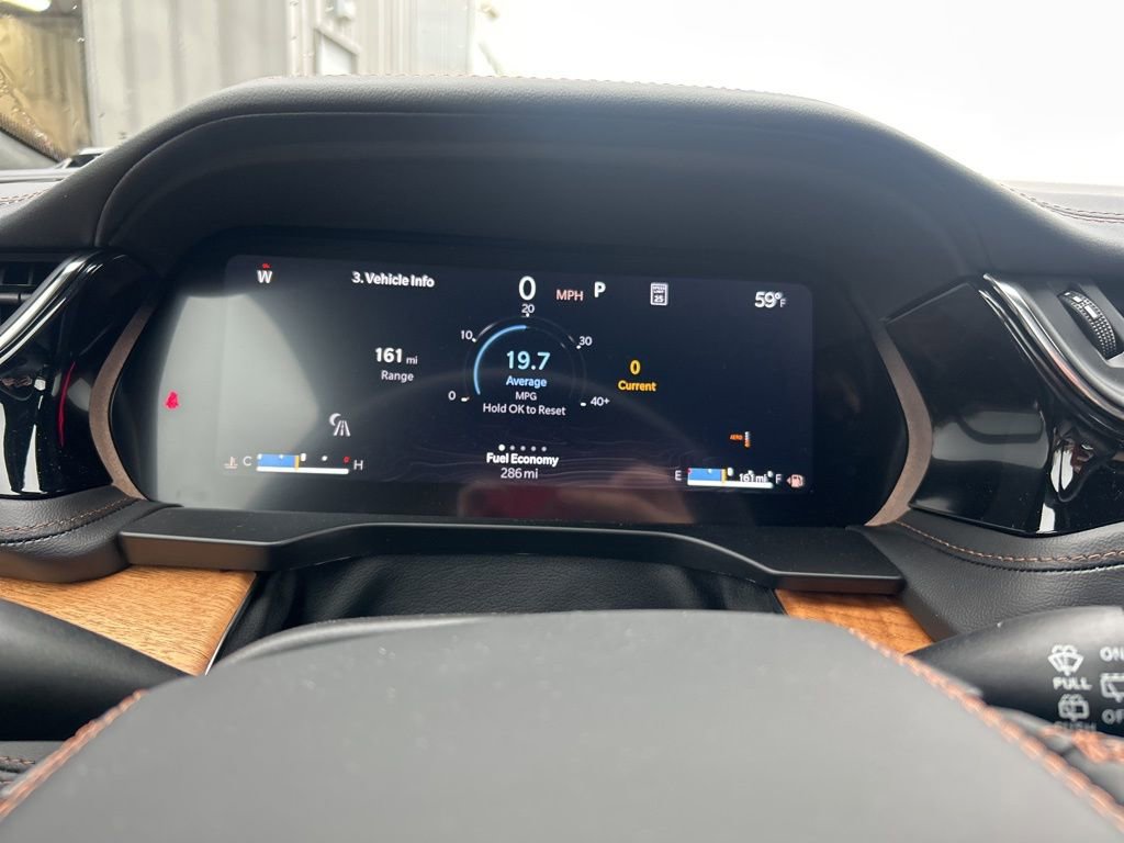 New 2025 Jeep Grand Cherokee Summit image 18