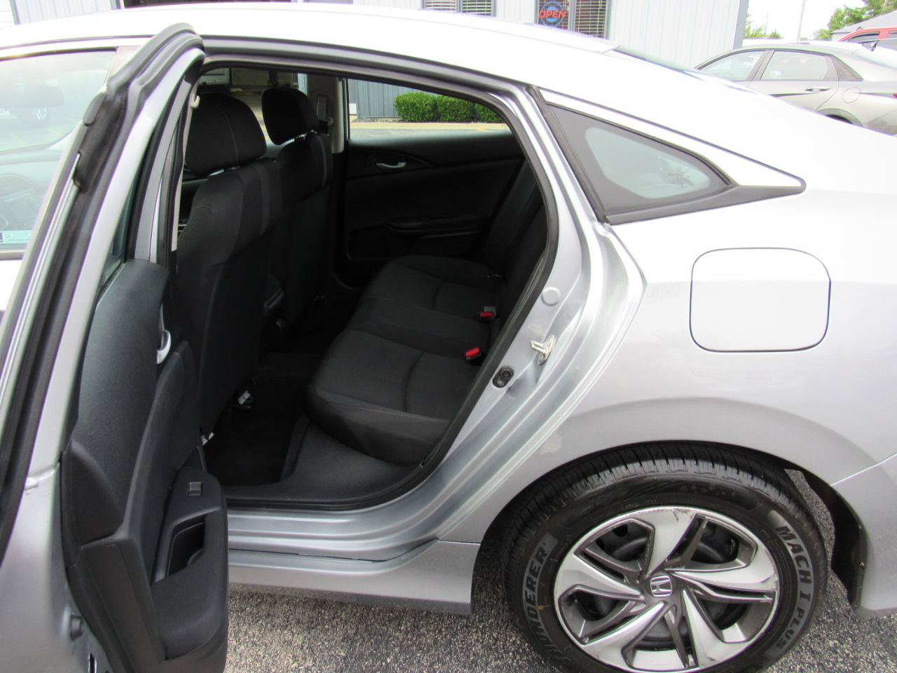 Used 2019 Honda Civic LX image 32