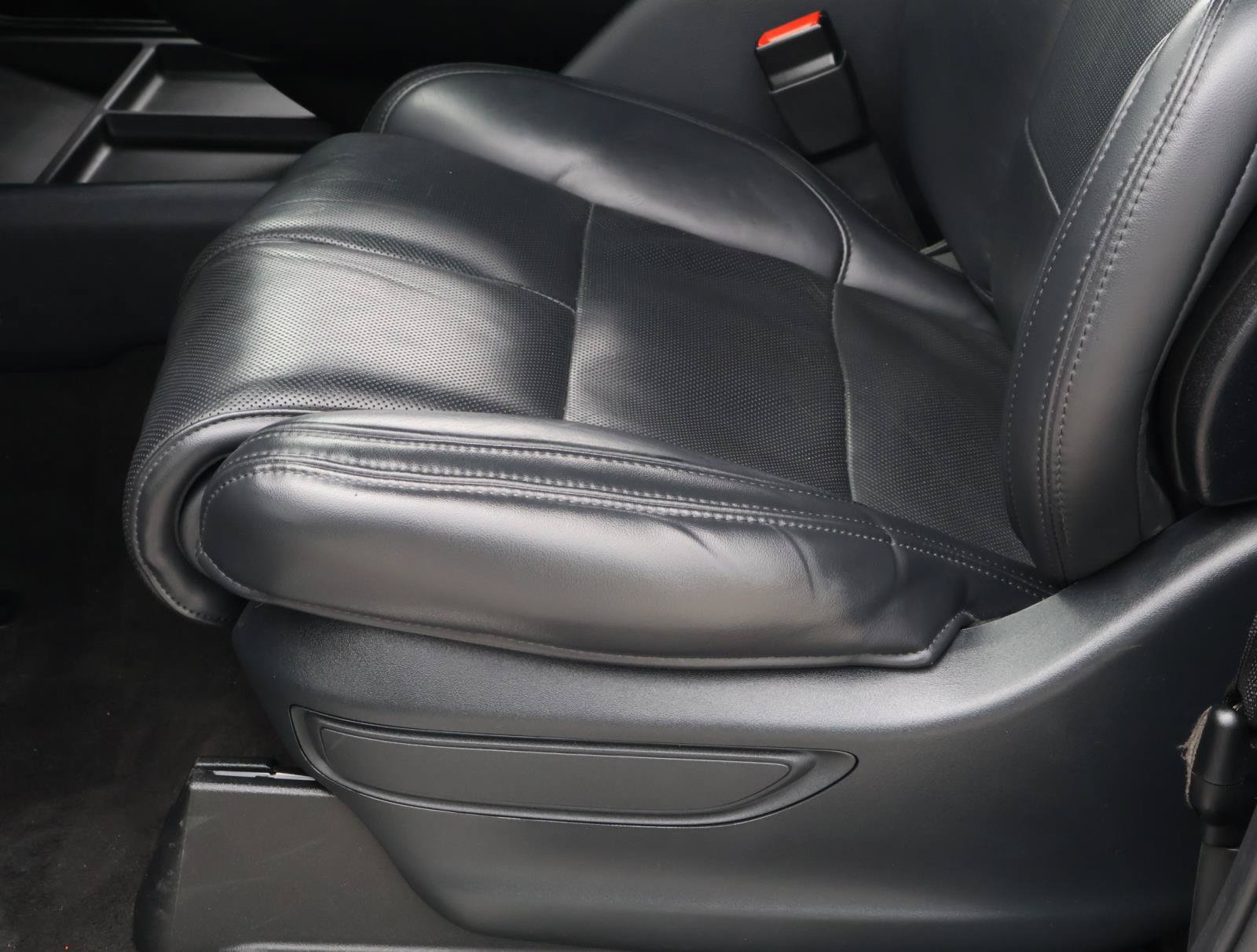 Used 2023 Lincoln Navigator Reserve RWD image 14