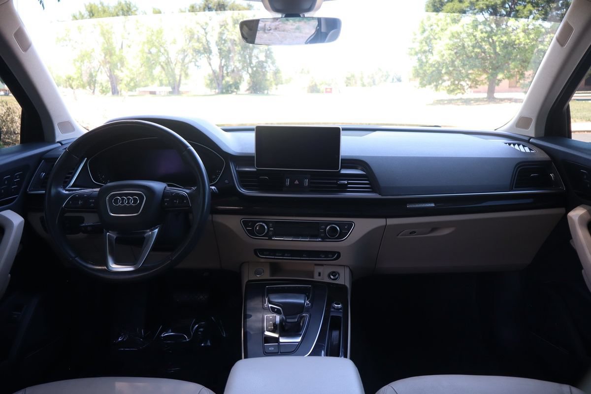 Used 2018 Audi Q5 2.0T Premium Plus w/ Premium Plus Package AWD/4WD image 16