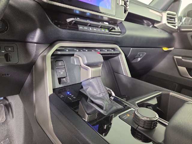 New 2026 Toyota Tundra SR5 w/ SR5 Convenience Package RWD image 21