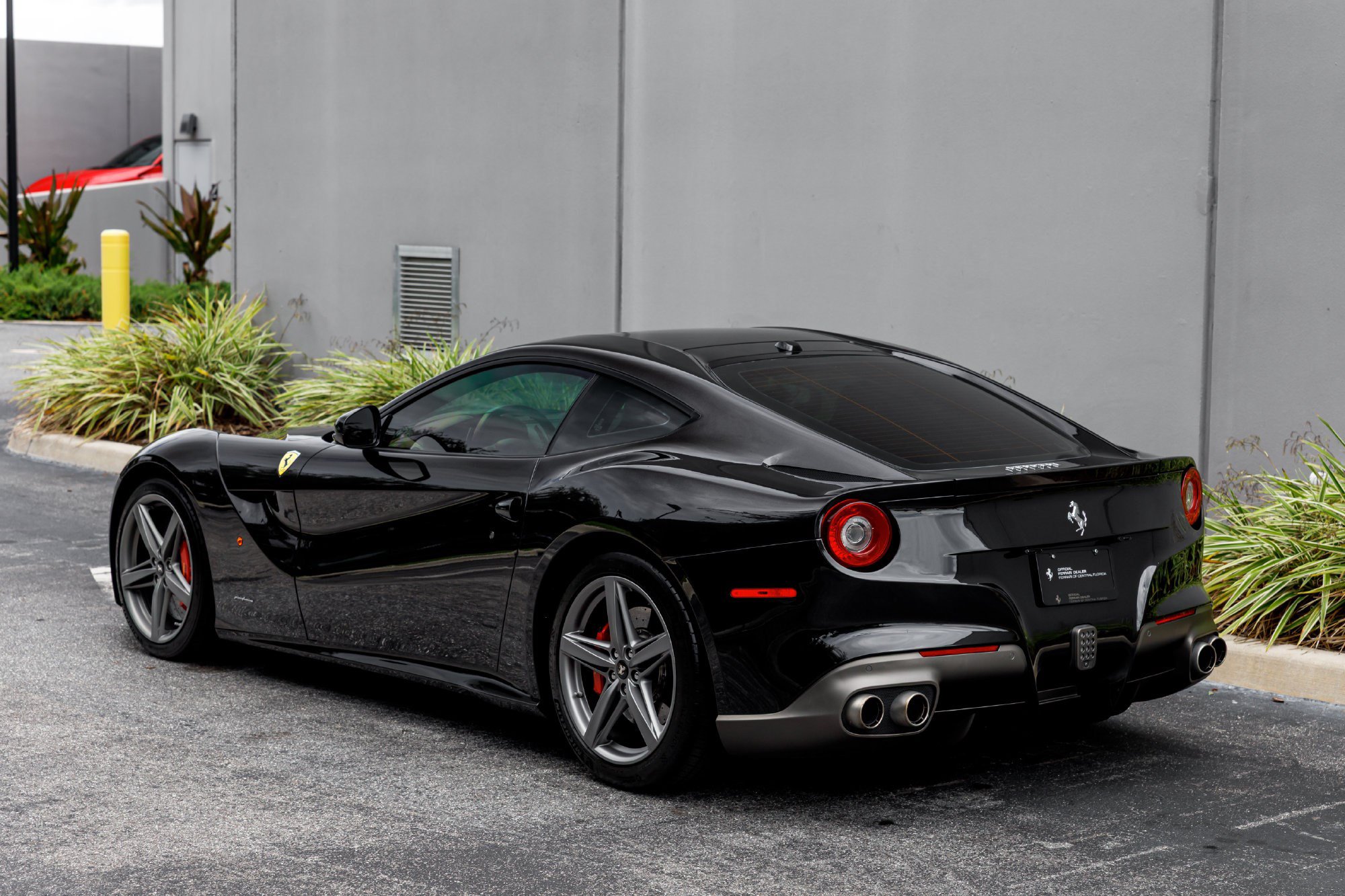 Used 2014 Ferrari F12 Berlinetta RWD image 3