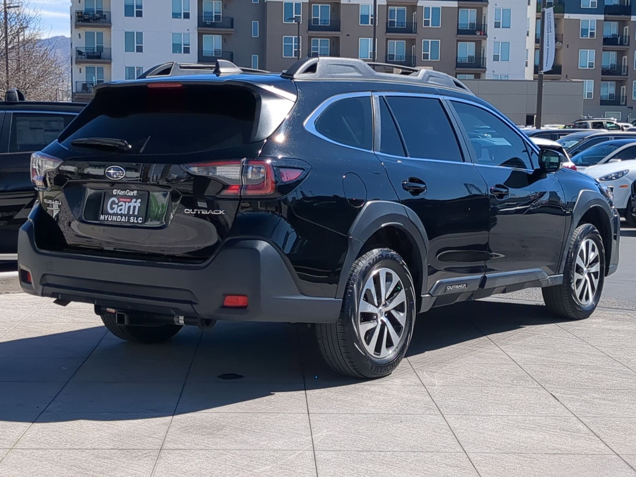 Used 2023 Subaru Outback 2.5i image 3