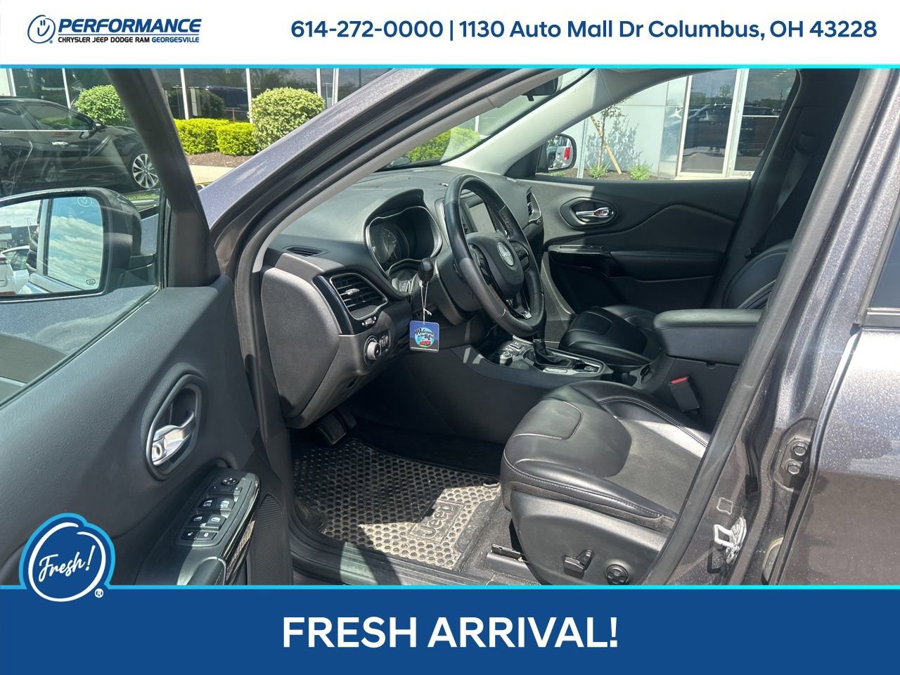 Used 2019 Jeep Cherokee Latitude Plus image 11