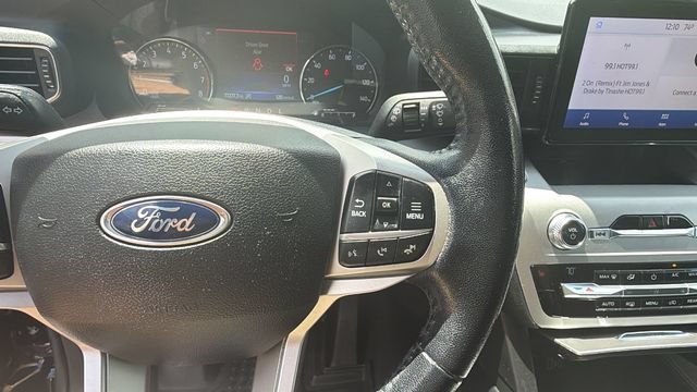 Used 2021 Ford Explorer XLT AWD/4WD image 30
