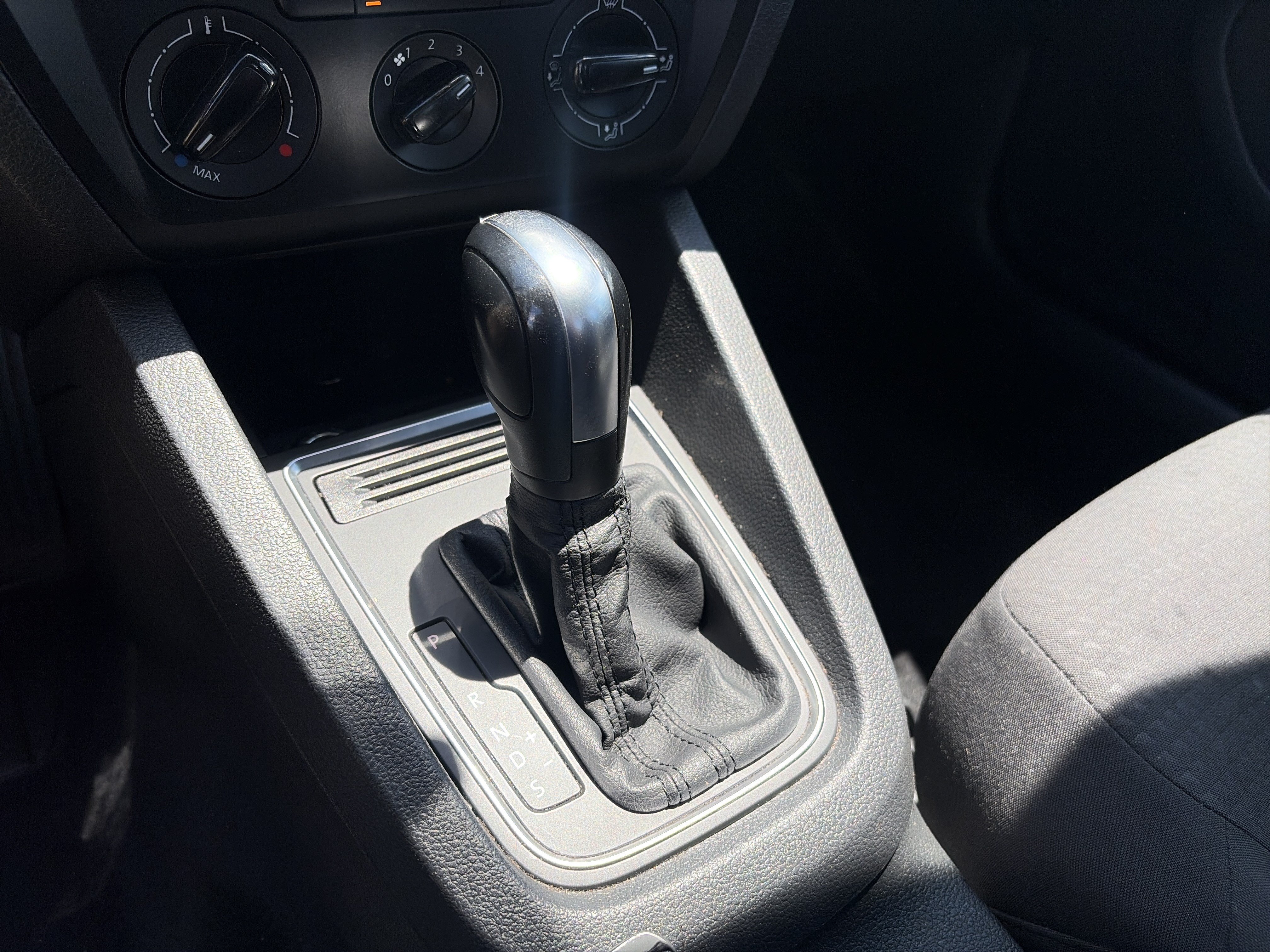 Used 2016 Volkswagen Jetta S FWD image 30
