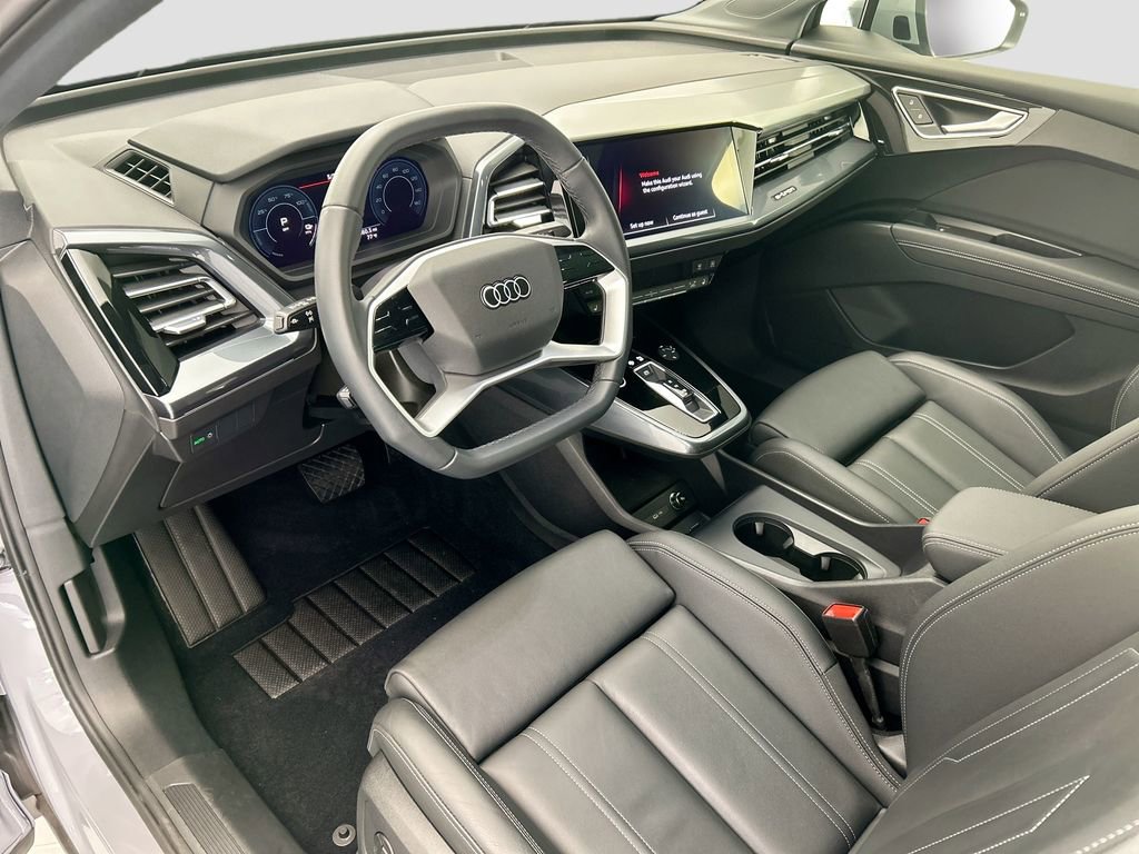 Used 2024 Audi Q4 e-tron Premium AWD/4WD image 9