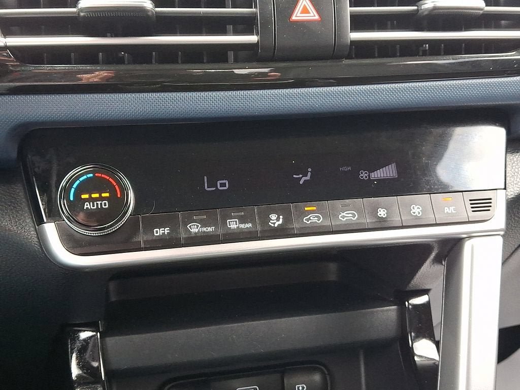 Used 2023 Kia Seltos Nightfall Edition AWD/4WD image 17